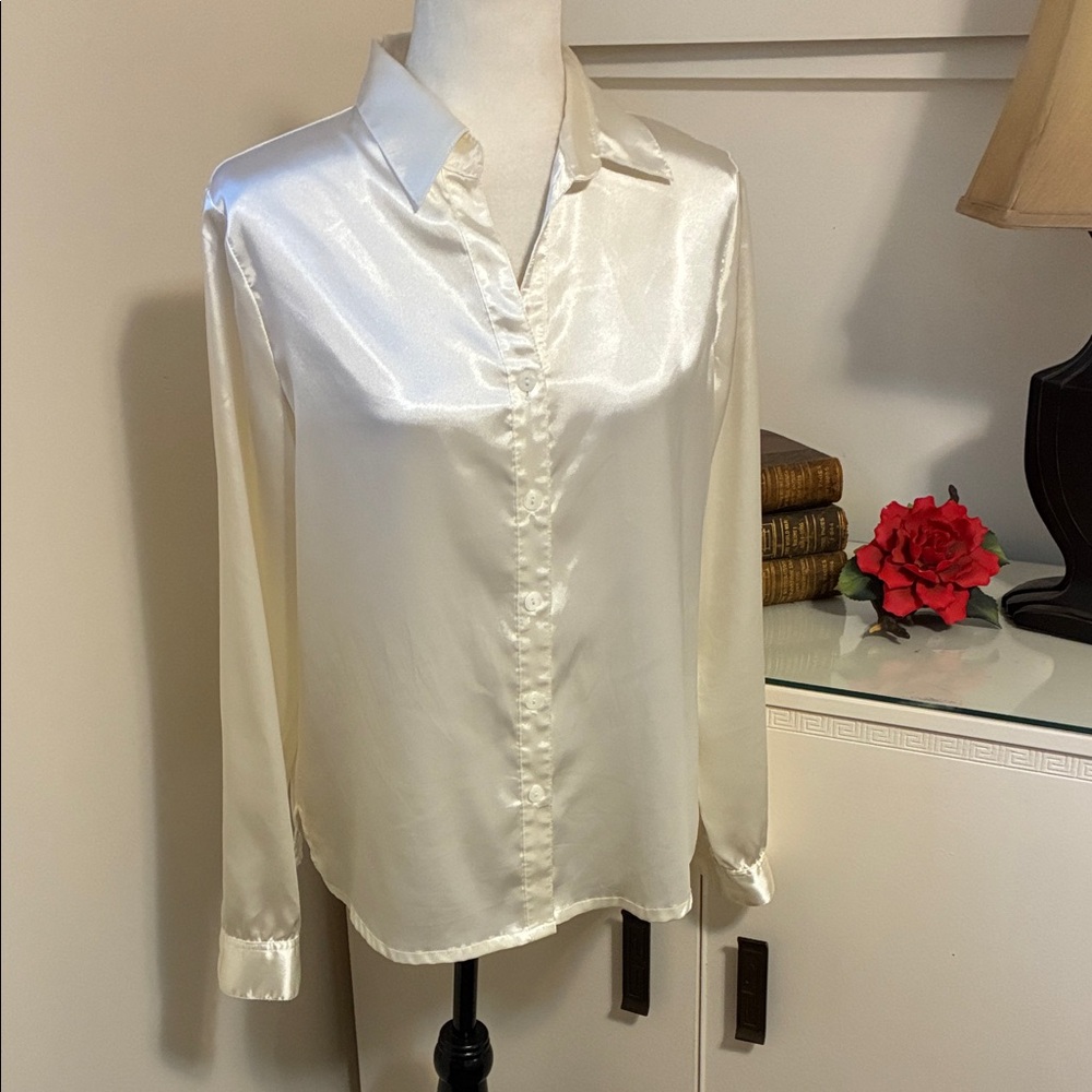 Elegant Cream Satin Blouse Size L